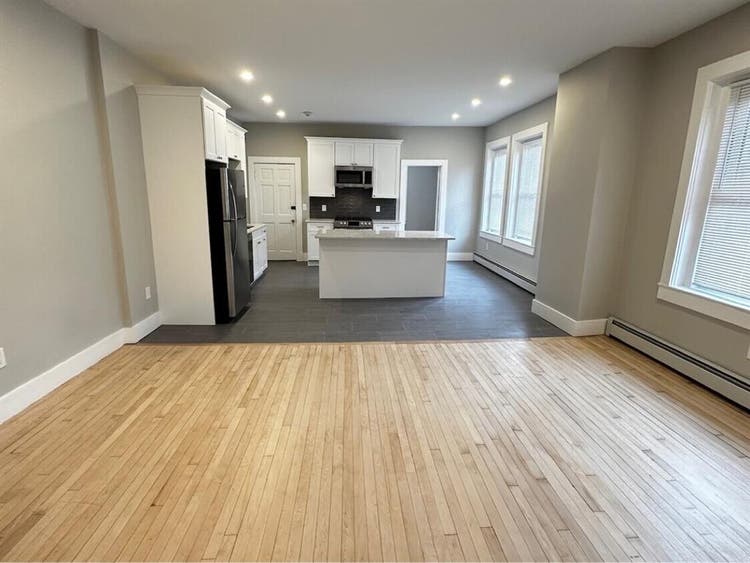 New roommate needed
