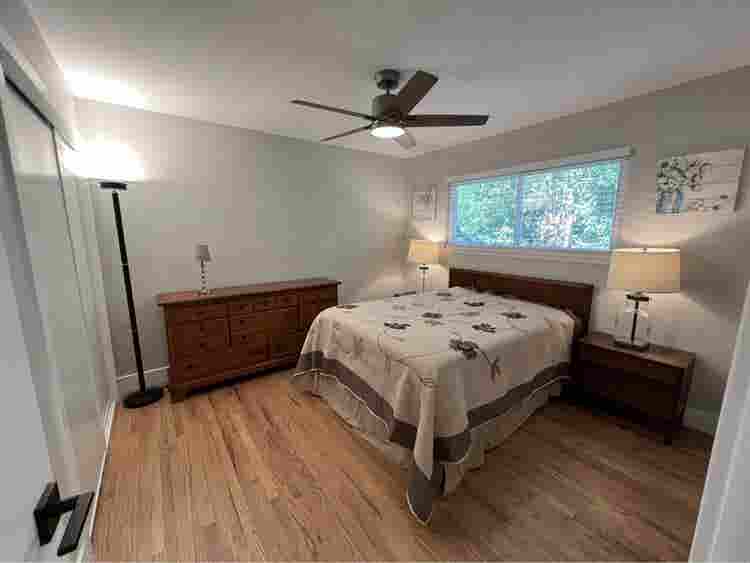 Room in College Glenn’s