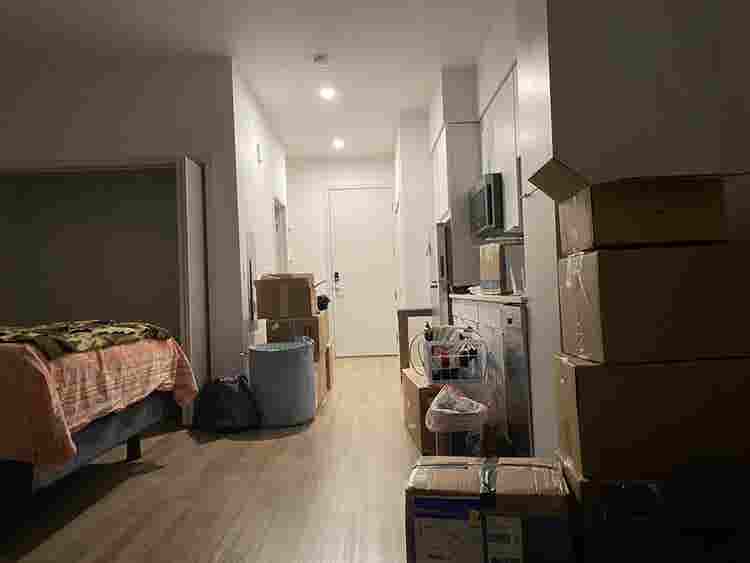 Studio Available Lease Takeover