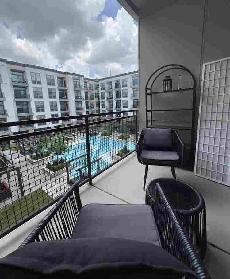 Fully Furnished 1Br Houston Heights