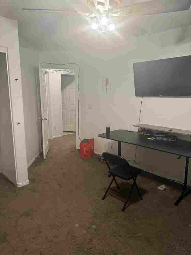 Room Available (Females Only)