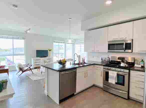 Lease Takeover in Share Apartment