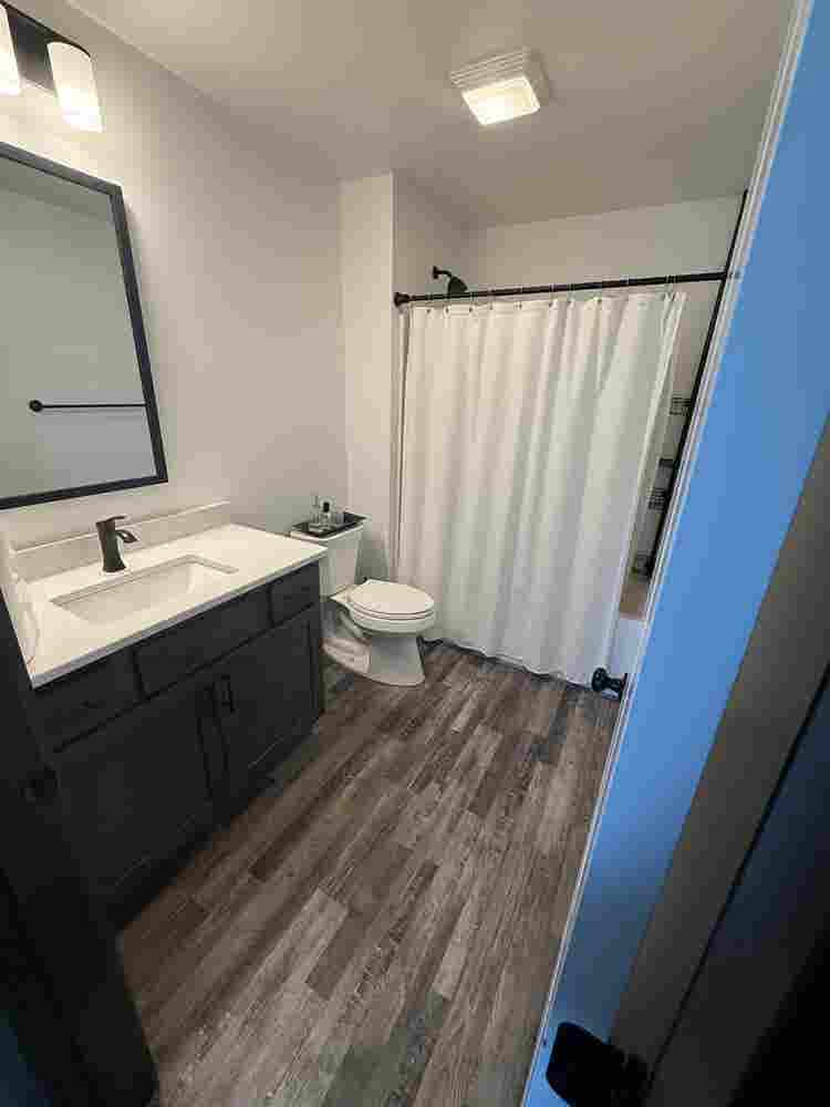 Private room and bathroom for rent