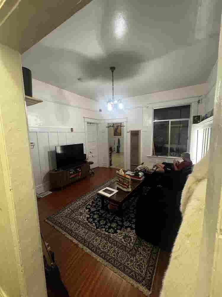 roommate needed