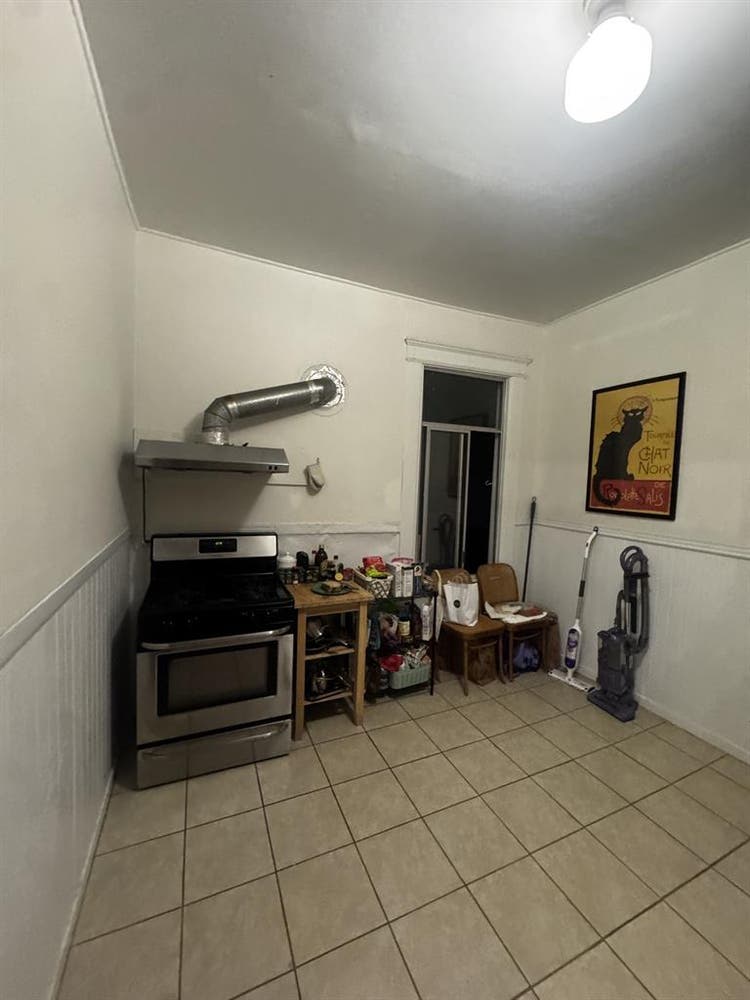 roommate needed