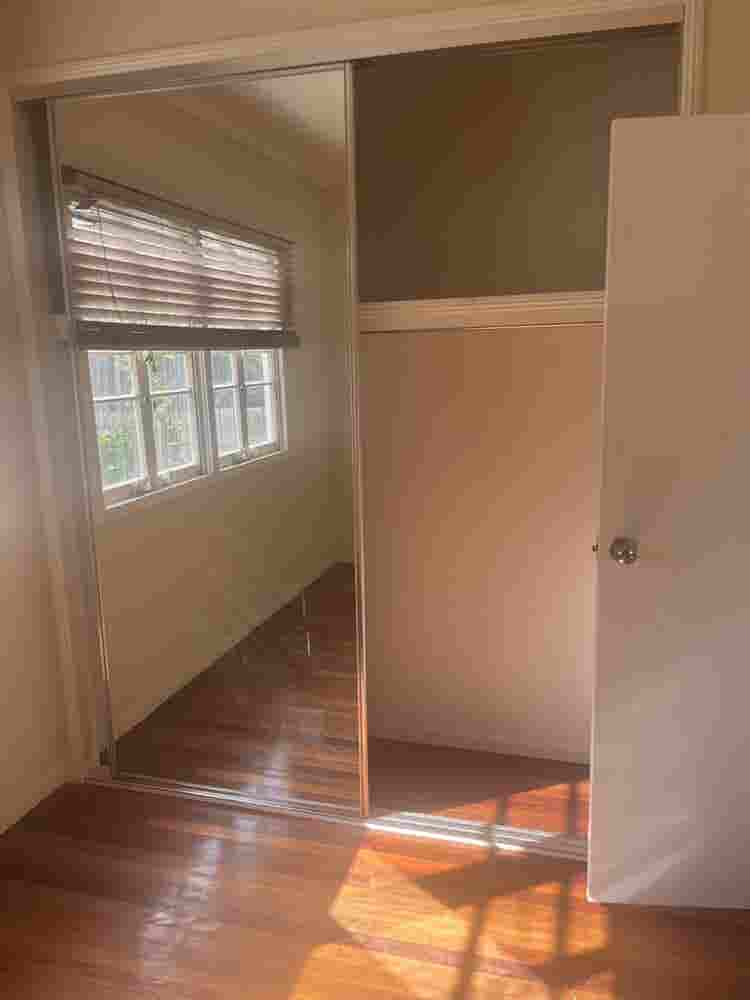 Room available for rent