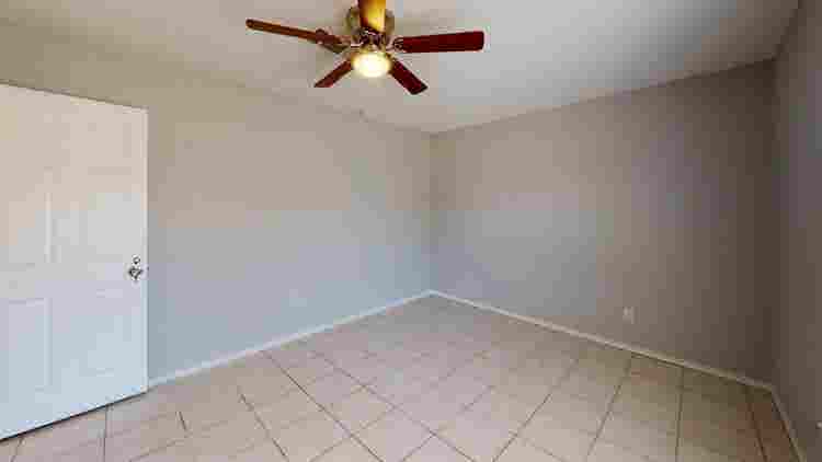 1 BR in Austin