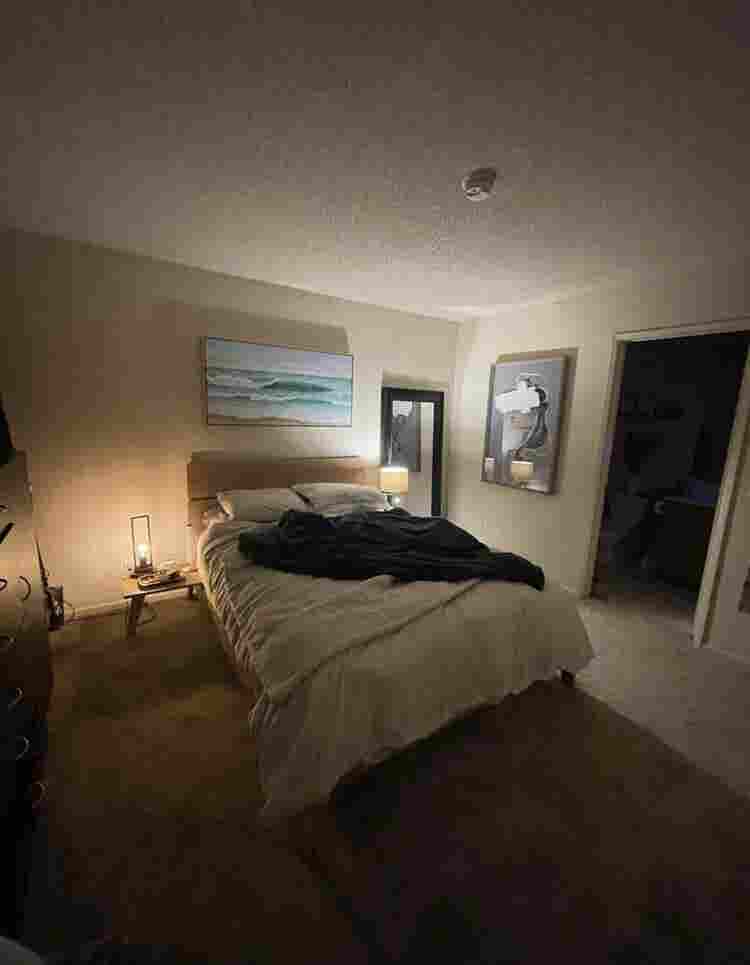Master bedroom + private bathroom!