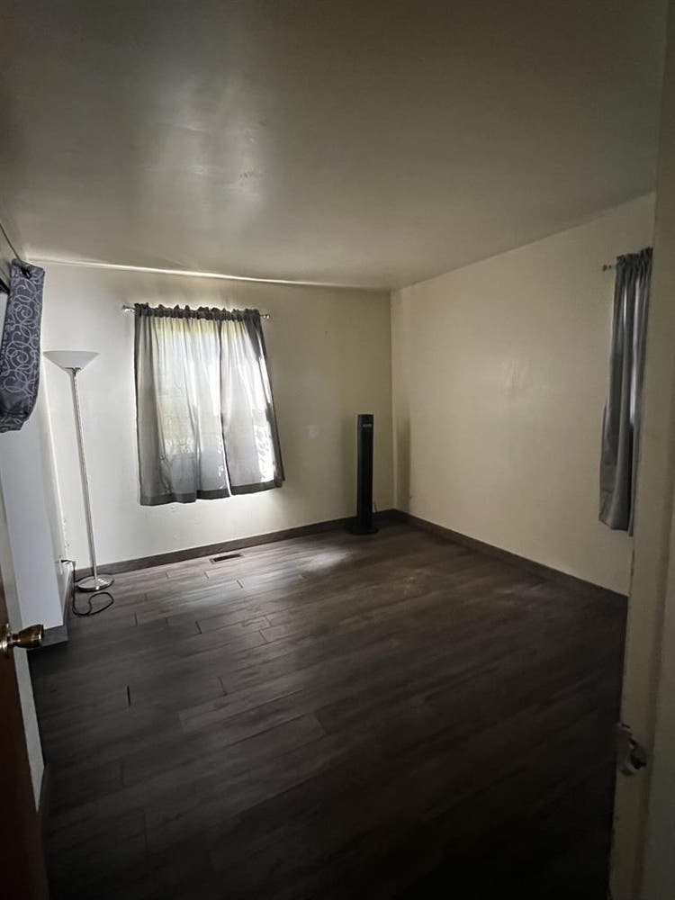A very nice house in a low key area