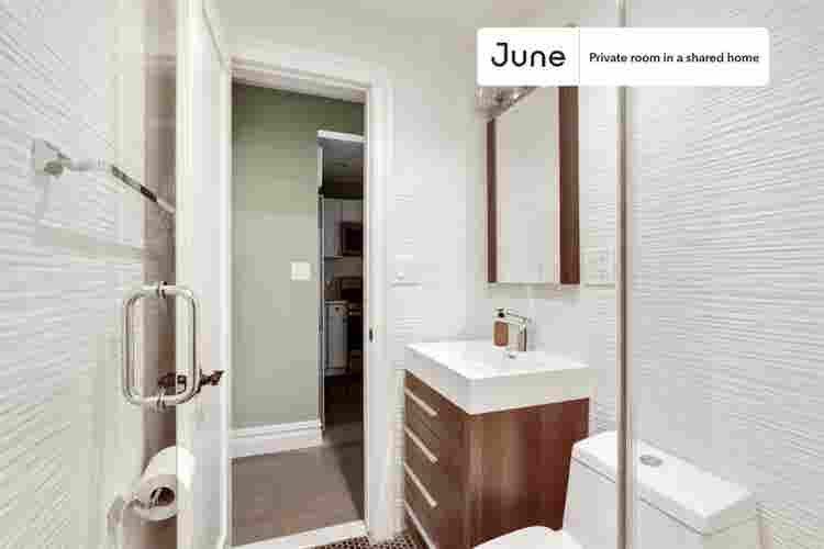 3 BR in New York City