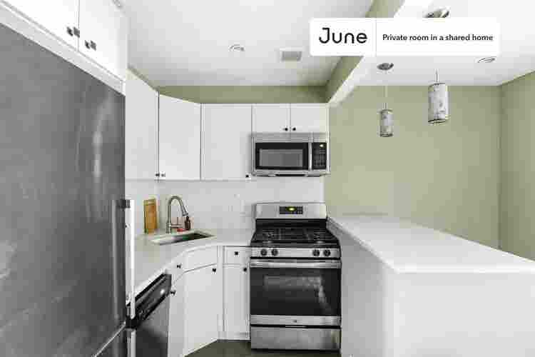 3 BR in New York City