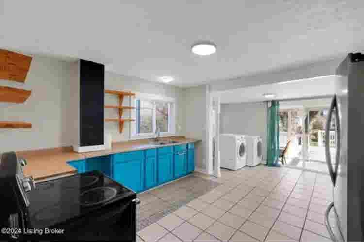 Private bathroom and bedroom