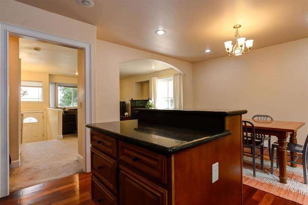 1 BR in Seattle