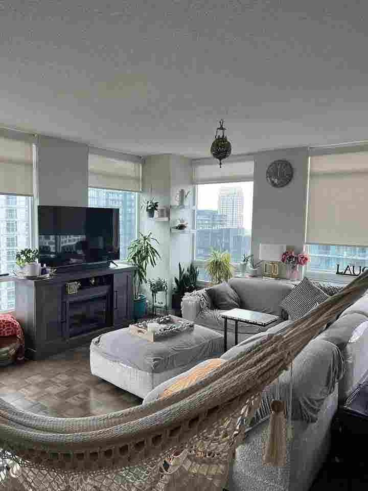 Downtown Toronto - Fully Furnished