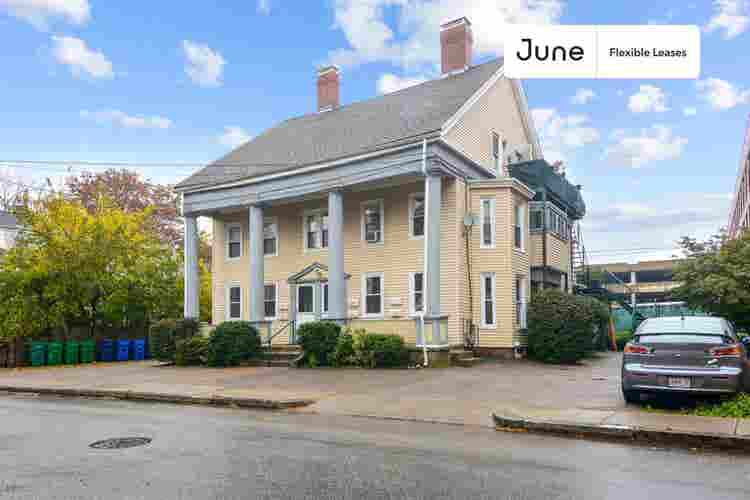 2 BR in Boston