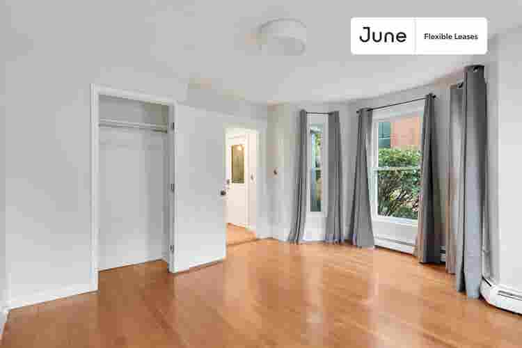 2 BR in Boston