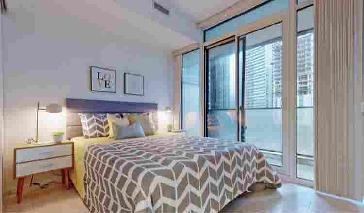 Private room for rent