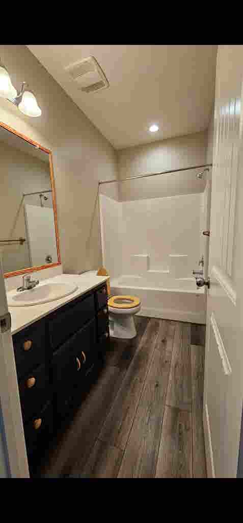 Furnished Room in Merced