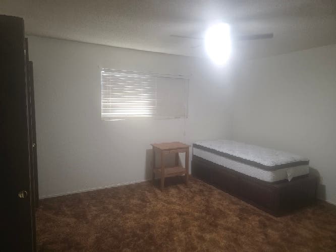 Master Bedroom for rent