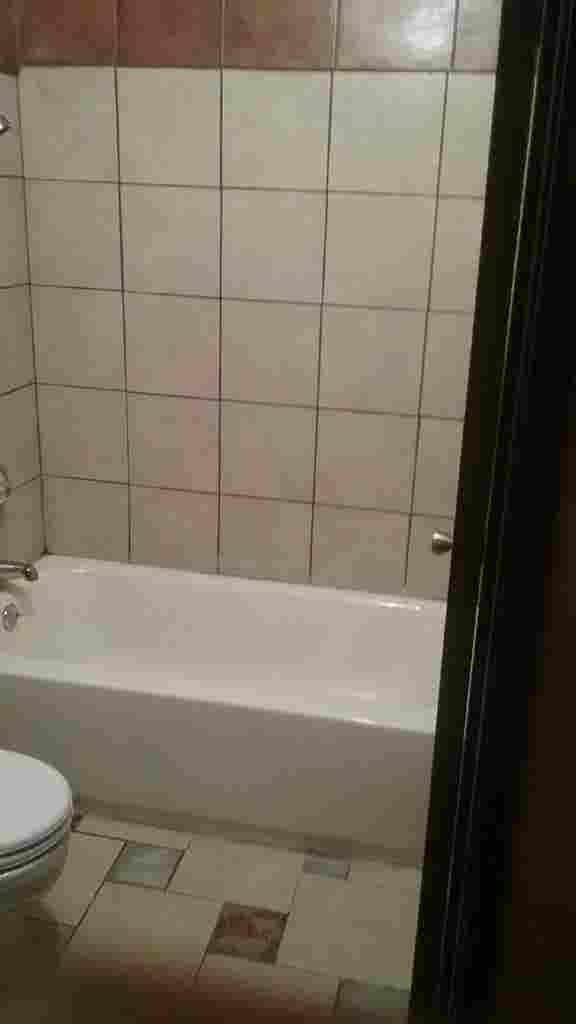 Furnishd Rm in shared condo by UNLV