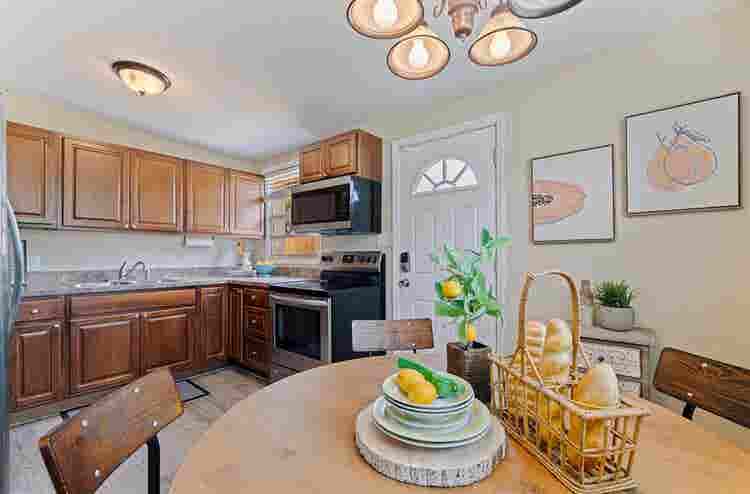 Home for rent - Split floor plan