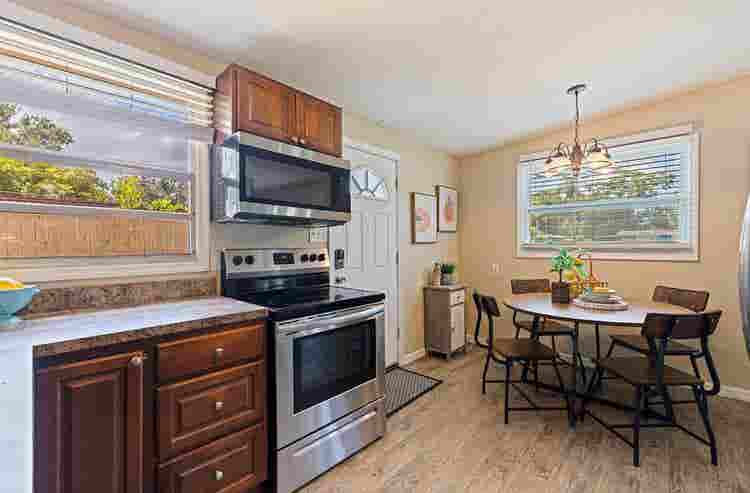 Home for rent - Split floor plan