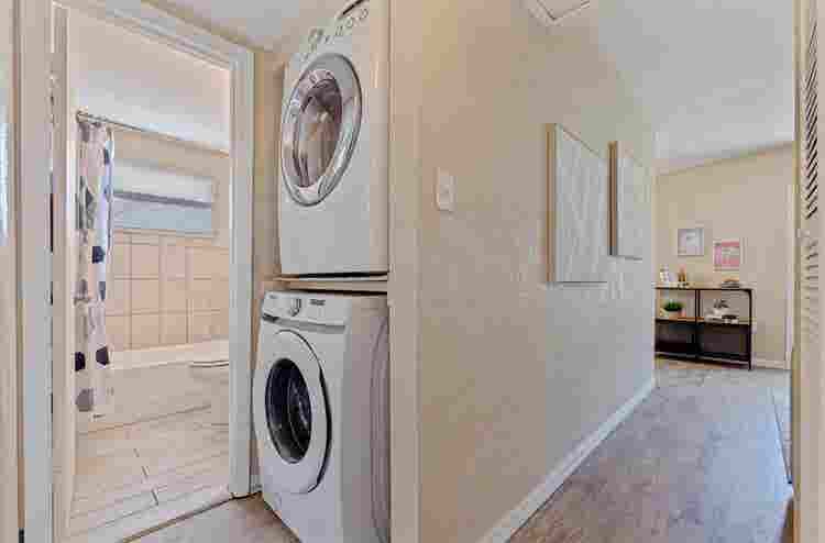 Home for rent - Split floor plan