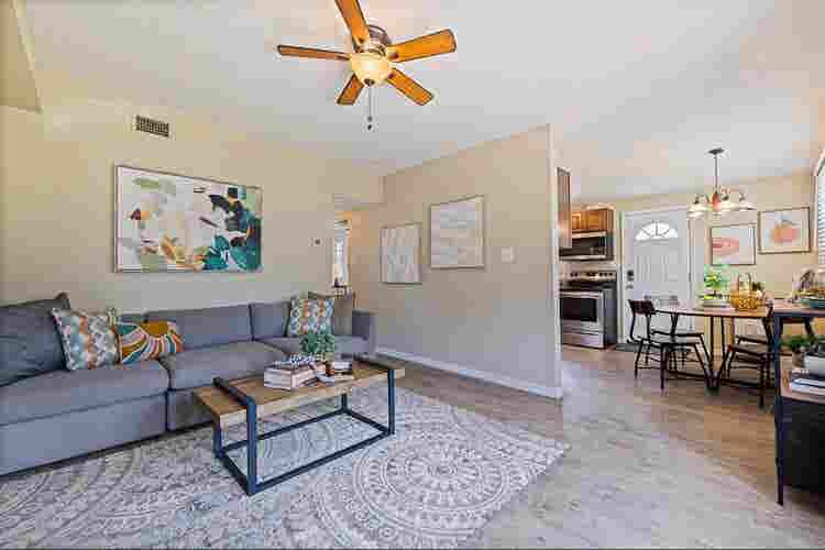 Home for rent - Split floor plan