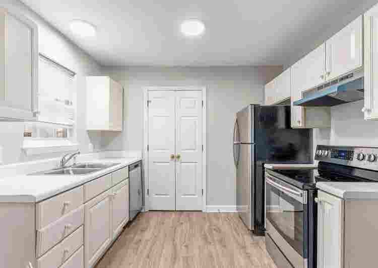 Cozy room near downtown Raleigh