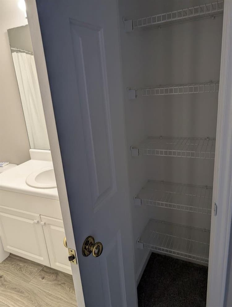 Cozy room near downtown Raleigh