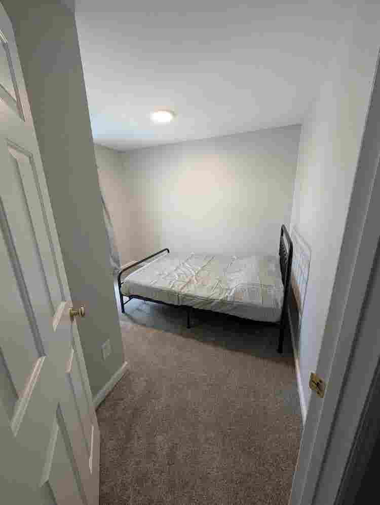 Cozy room near downtown Raleigh