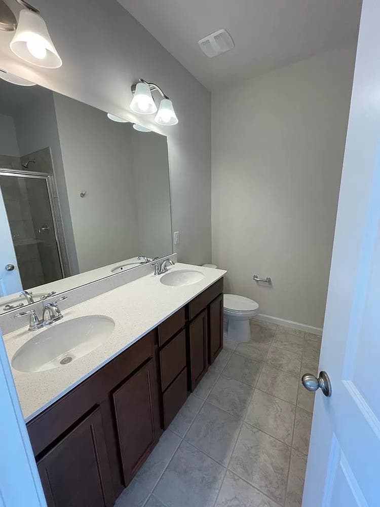 3 BR in Belmont
