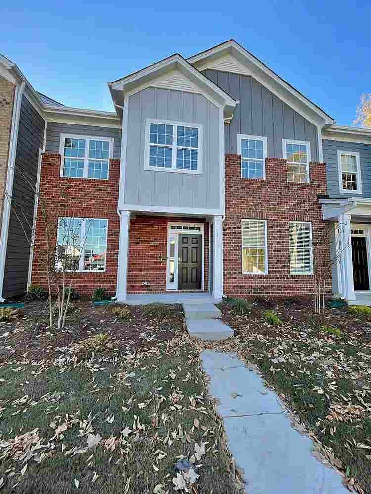 3 BR in Belmont