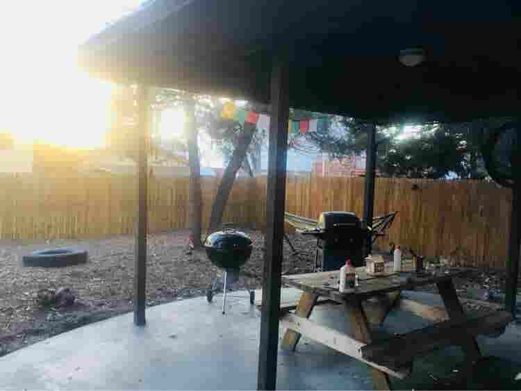 Roommate wanted for master bedroomm