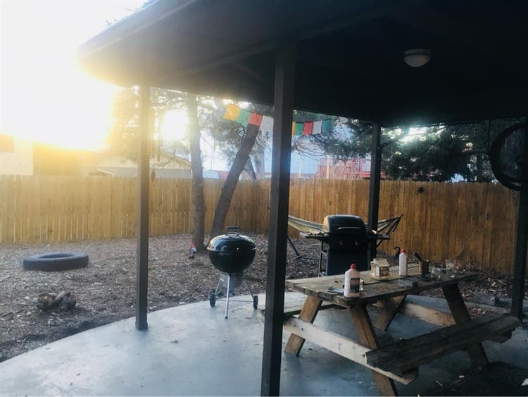 Roommate wanted for master bedroomm