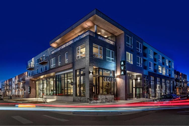 Room for female available in Rino!