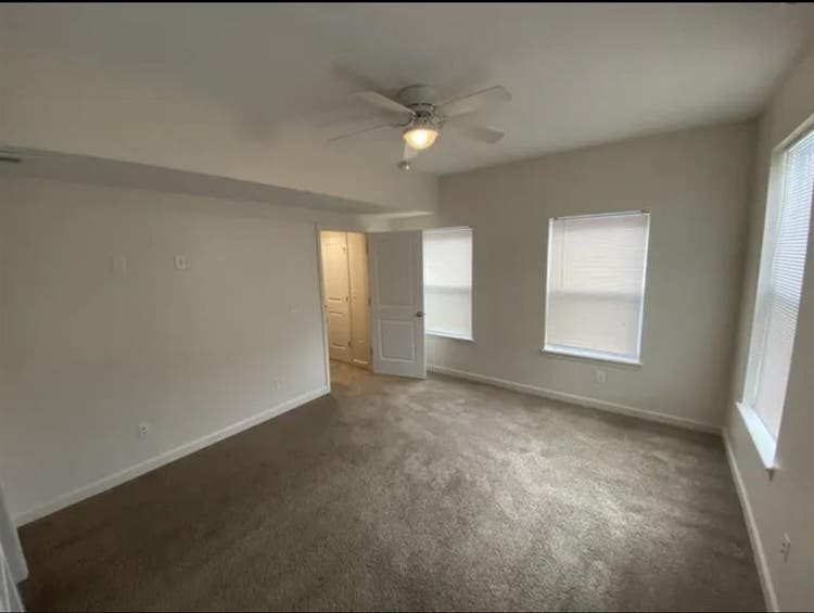 Need roomate asap