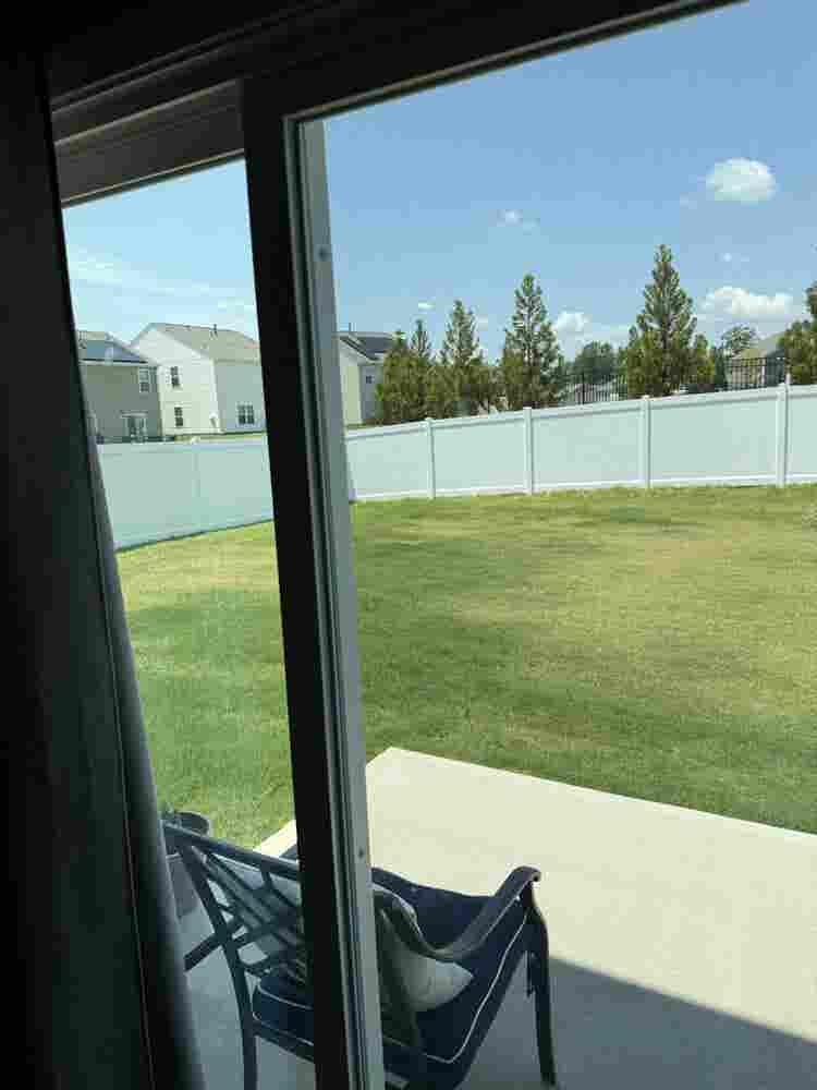 Looking for roommate to rent a room