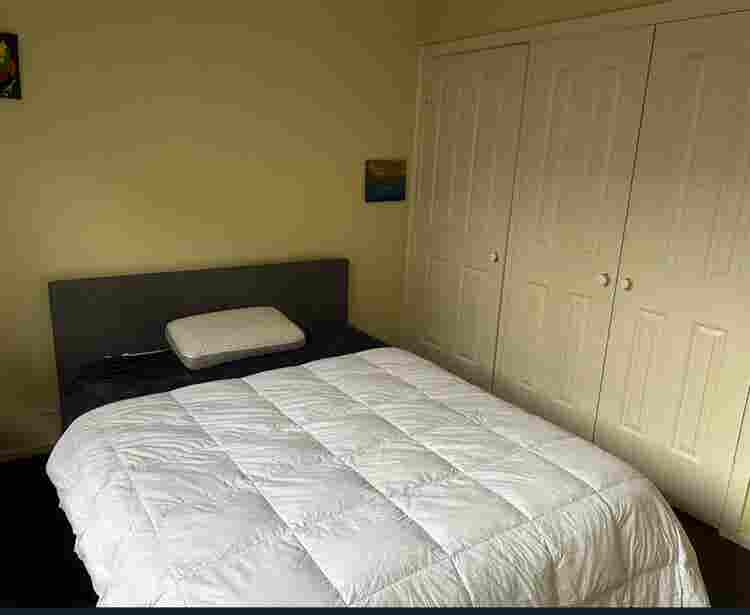 1 room in a share house Bills Inluc