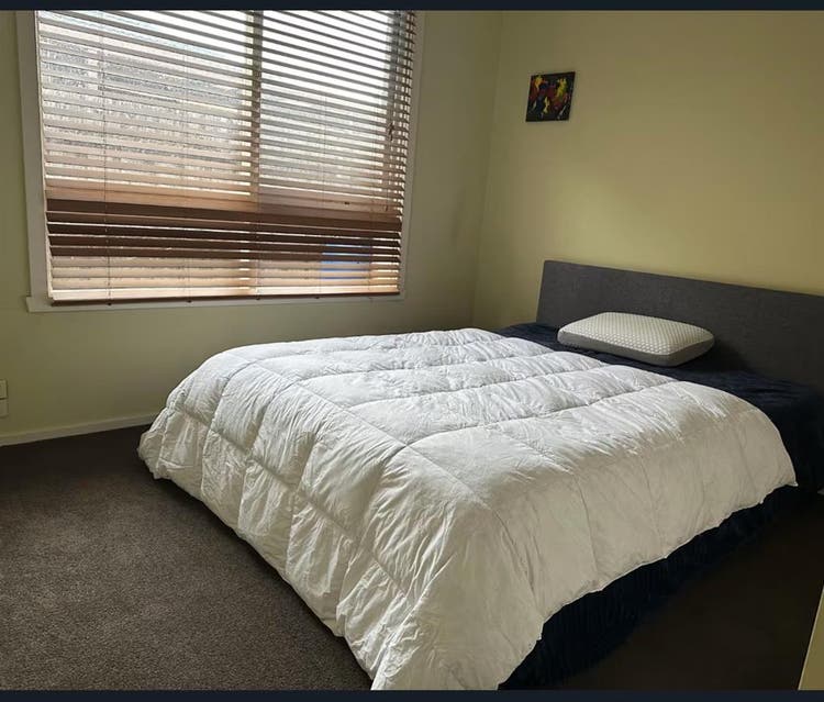 1 room in a share house Bills Inluc