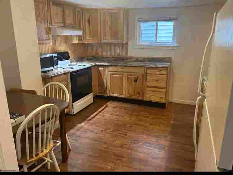 Bed 2 Bath Home for rent