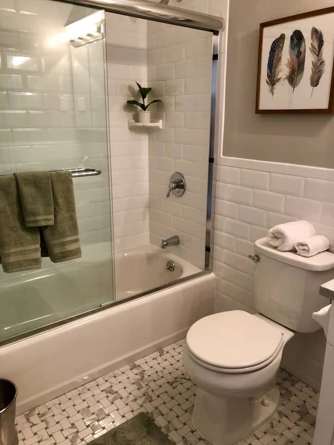 Furnished Bedroom  in Nassau County