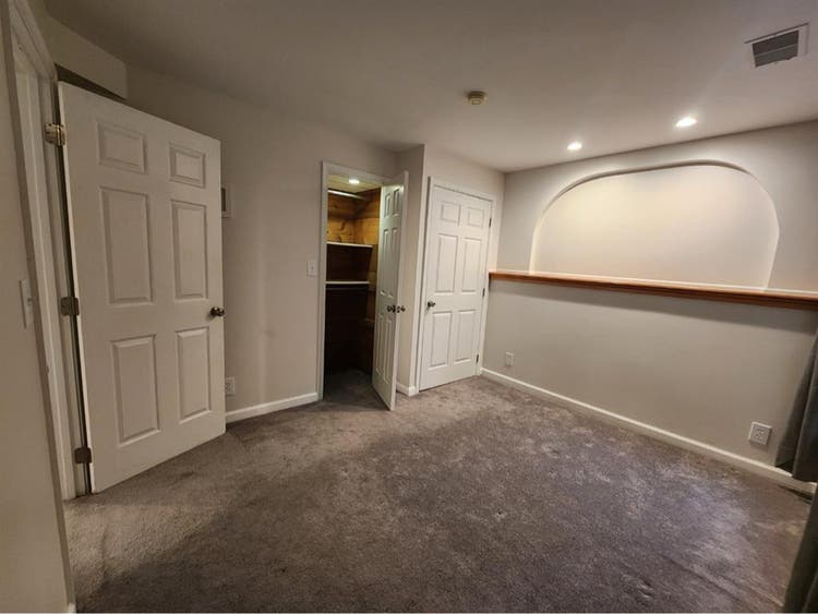 Private walkout basement