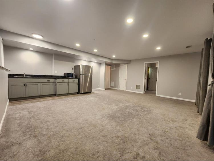 Private walkout basement
