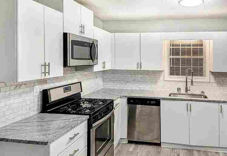 2 BR in Douglasville