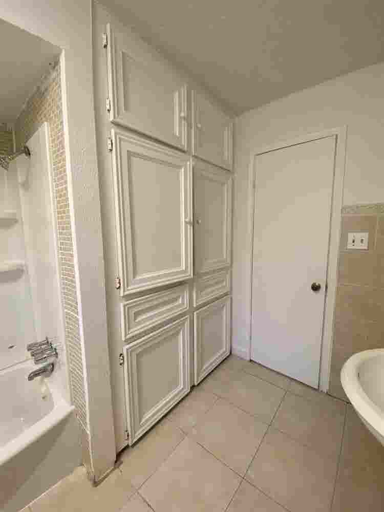 FEMALE ONLY room for rent