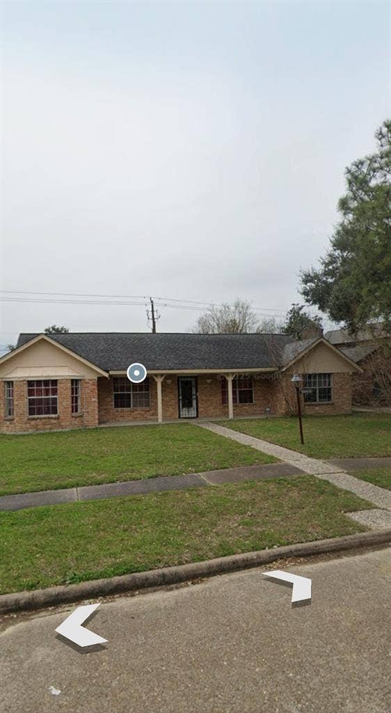 FEMALE ONLY room for rent