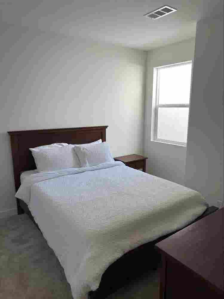 Brand new townhouse rooms for rent