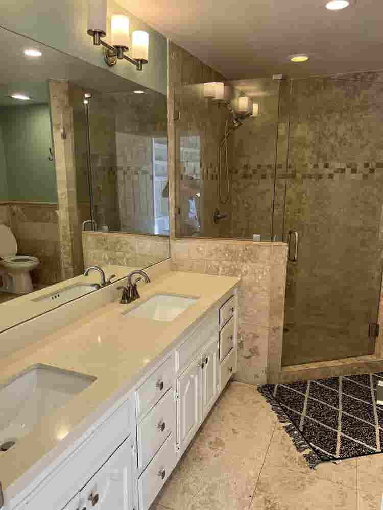 Best room for rent in eastlake area