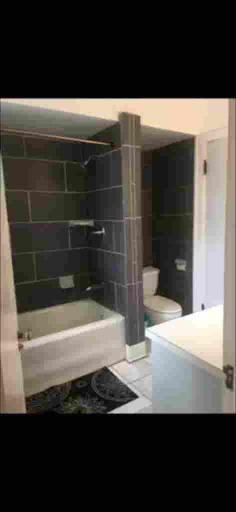 Room 4 rent Well Maintained House